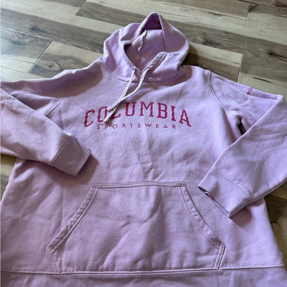 Columbia Tops - Columbia Women's Light Pink Hoodie